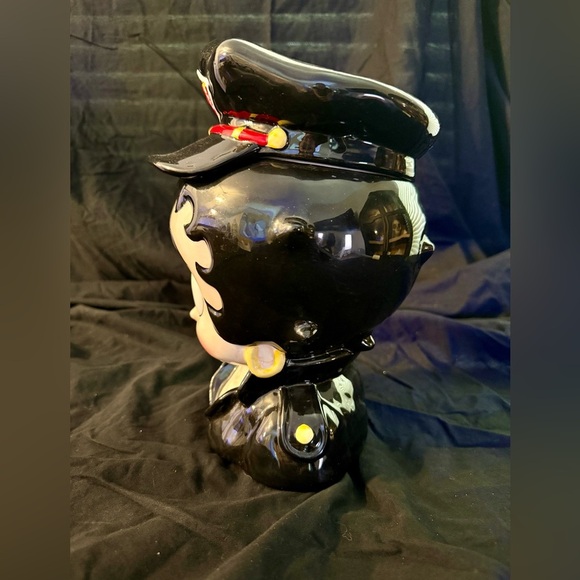 Betty Boop "Biker" Cookie Jar Rare Collectable - Picture 15 of 16